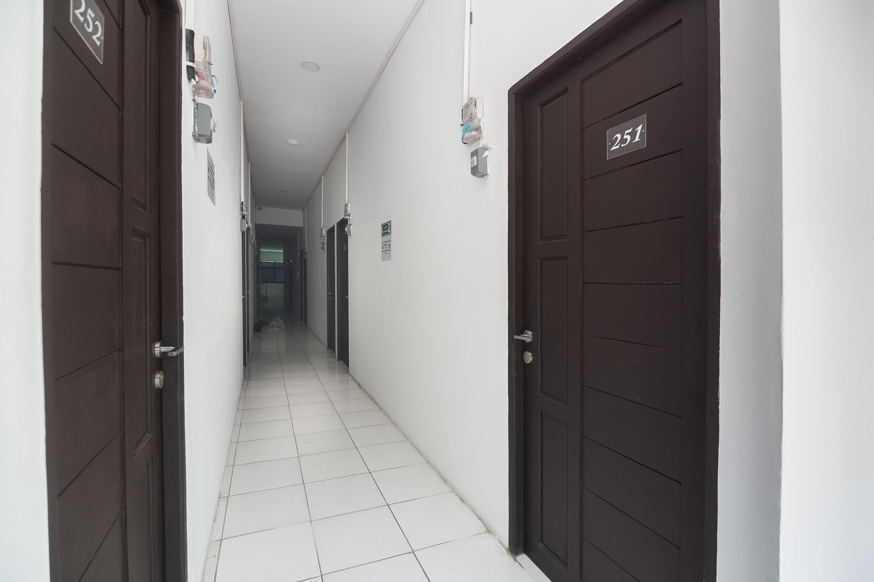 Hotel Cattail 2*